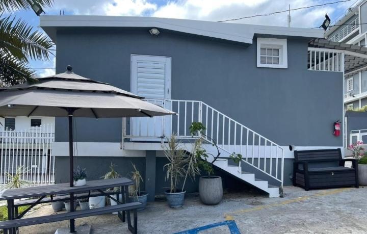 Las Casitas De Village Carolina Exteriör bild